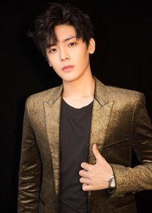 侯明昊爆料杨紫视频,视频揭秘明星私下互动  第2张